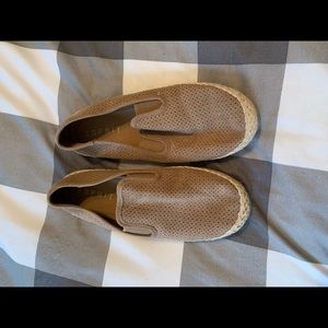 Women’s espadrilles. Size 7.